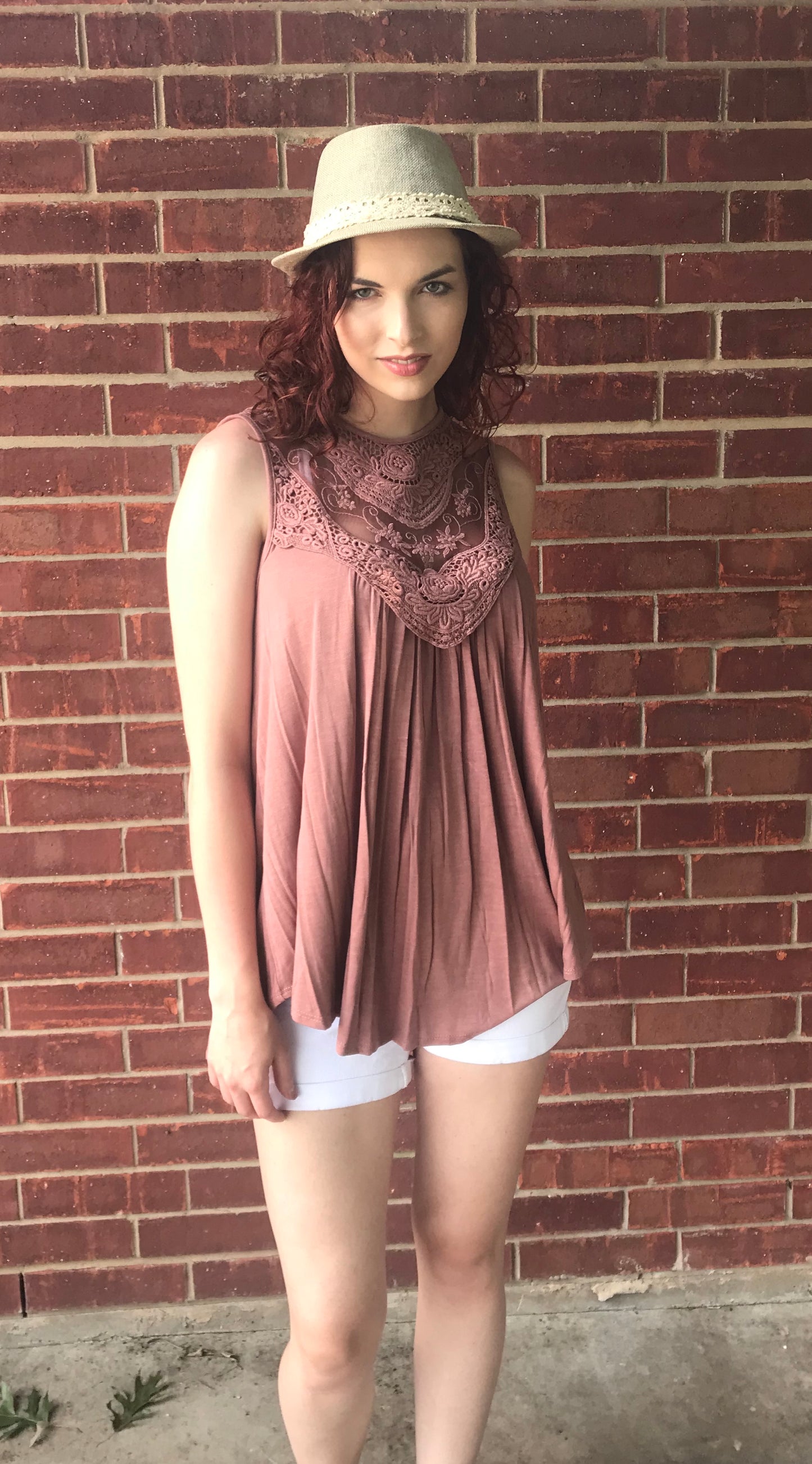 Vintage Lace Sleeveless Blouse